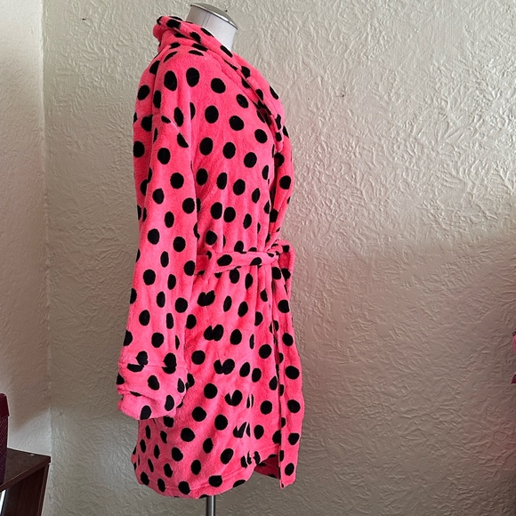 Victoria’s Secret Pink McBling Hot Pink Black Polka Dot Metallic Dog Plush Robe - Picture 5 of 7